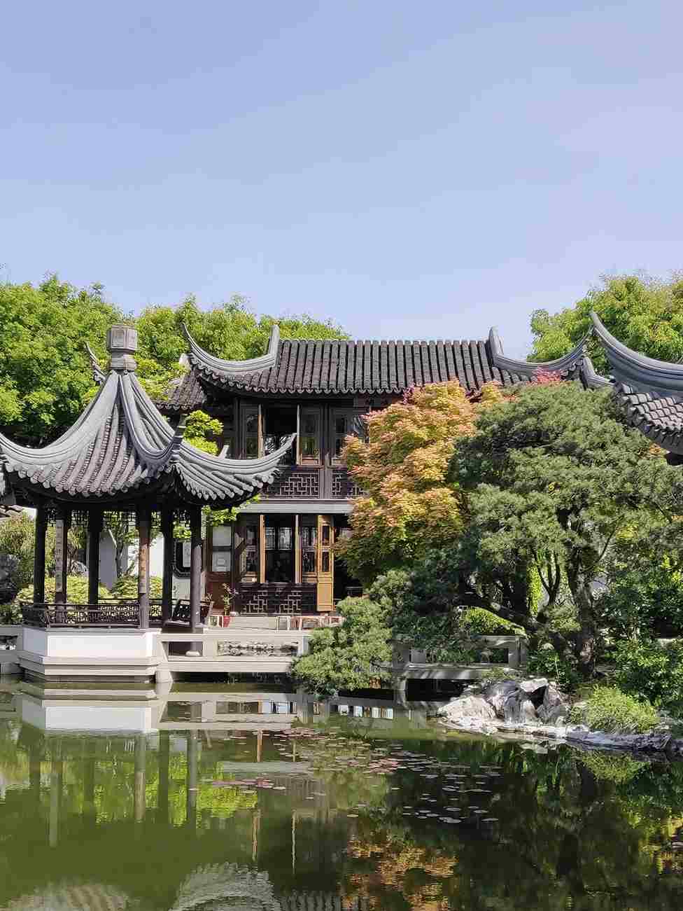 Lan Su Chinese Garden
