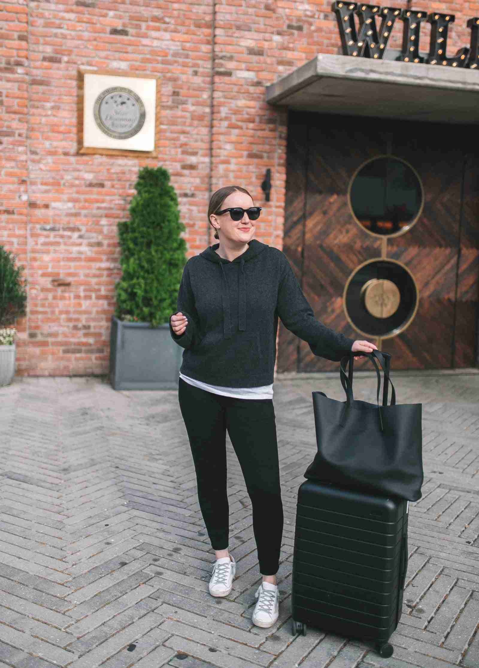 Comfortable Clothes (What to Wear on a Long Flight)