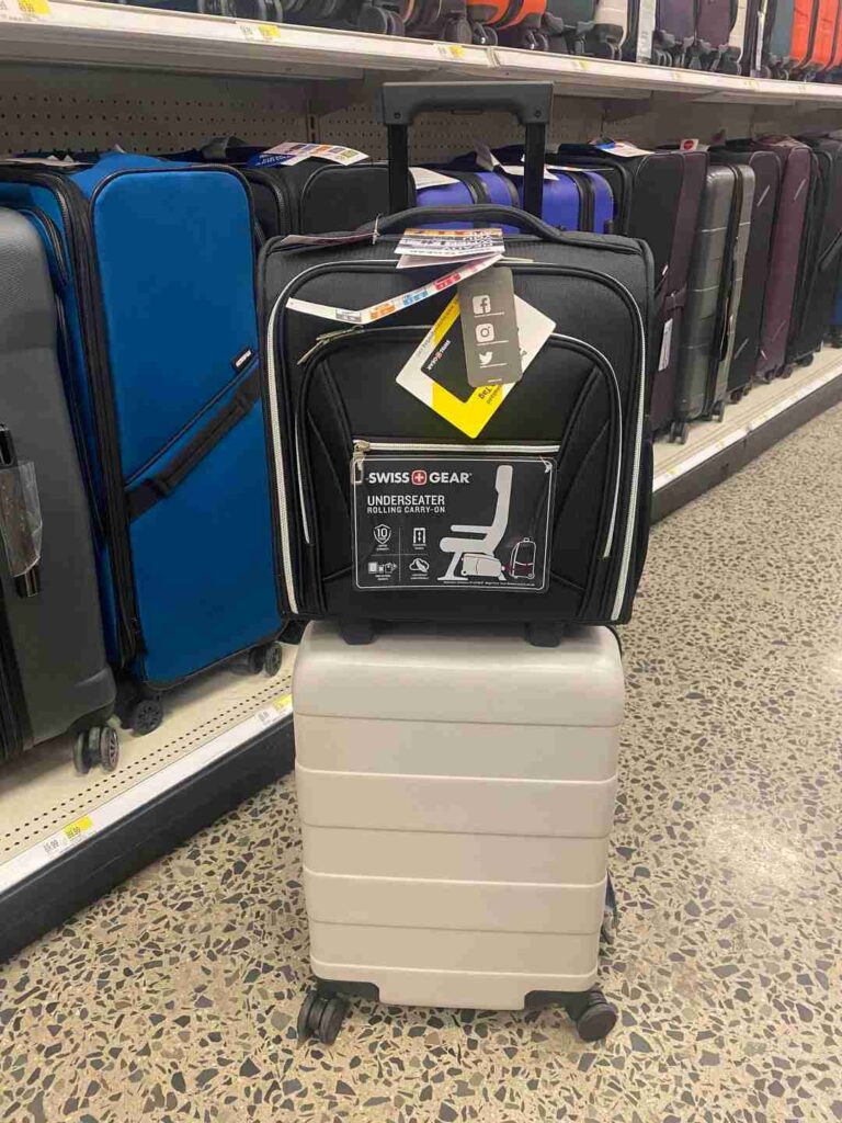 Carry-On Bag / Luggage