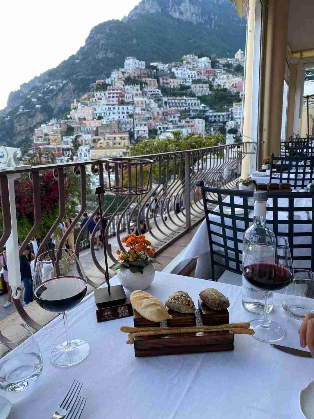 Food & Dining 