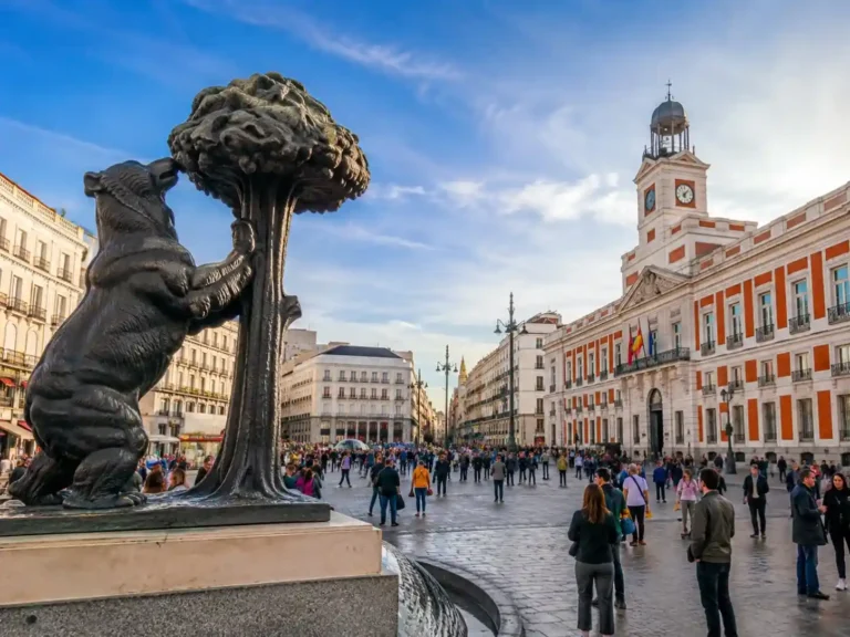 3 Days in Madrid Itinerary: Best Things to Do, Where to Stay & Day Trips (2026 Guide)