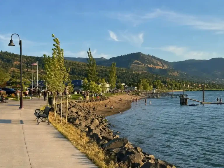 15 Fun Things to Do in Hood River, Oregon (2026 Local Guide)